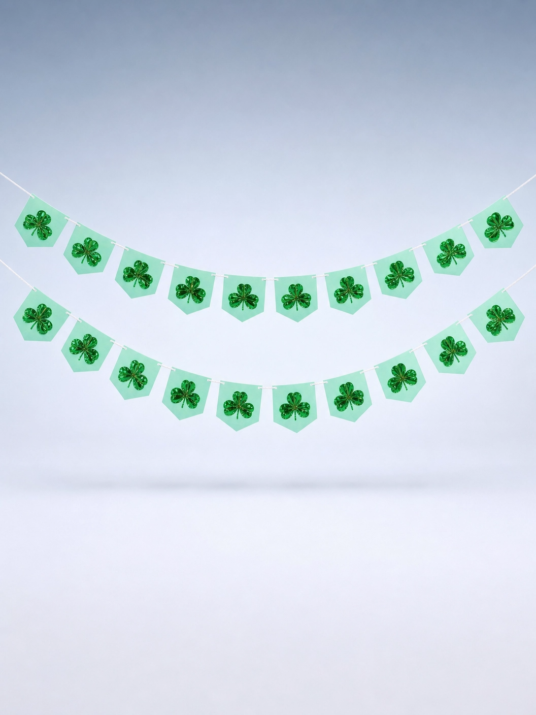 Shamrock Shape Bamboo Fiber Tray, 15 in