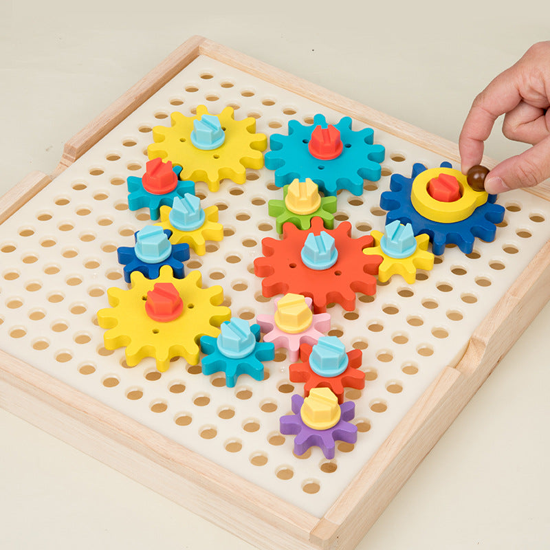 Wooden Gear Pegboard Puzzle