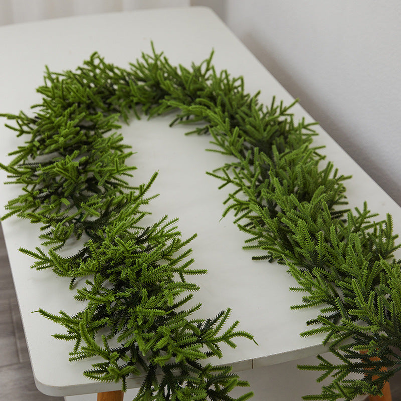 Snow-Flocked Christmas Rattan Garland Decoration