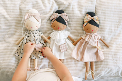 Frankie Doll Black Linen Spot