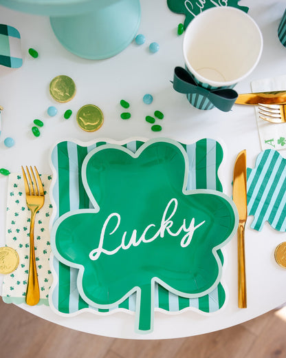 Clover Pattern Paper Dinner Napkins, 24 ct