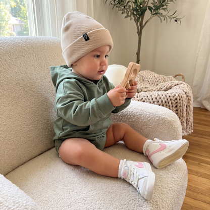 Comfortable Cosy Hooded Baby Romper with Front Pocket