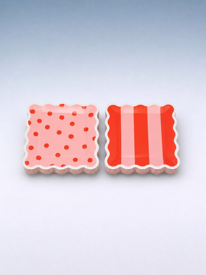 Bear Theme Stripe and Dot Paper Plates, 8 ct